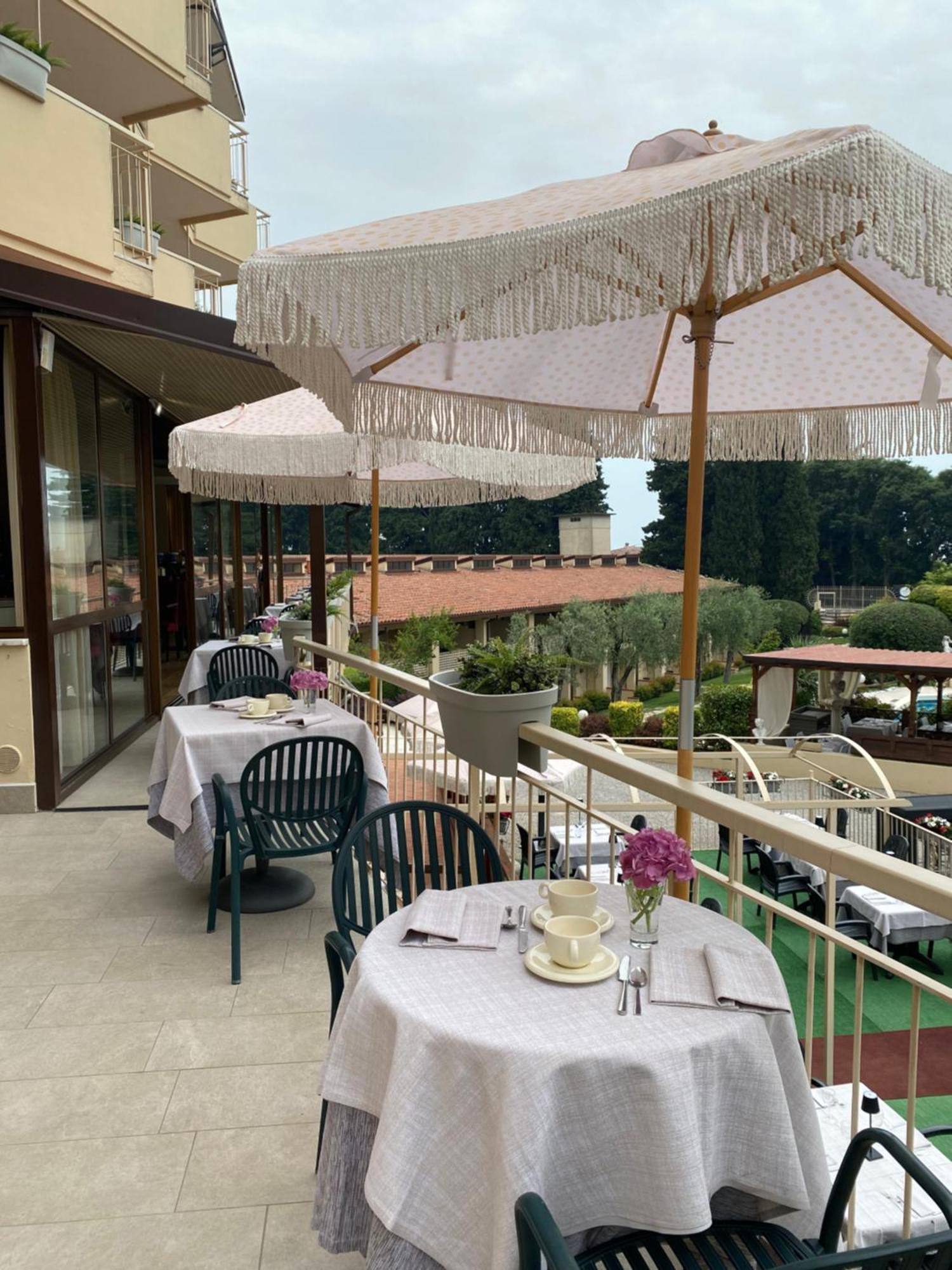 Hotel Adria&Resort Toscolano-Maderno Exterior foto